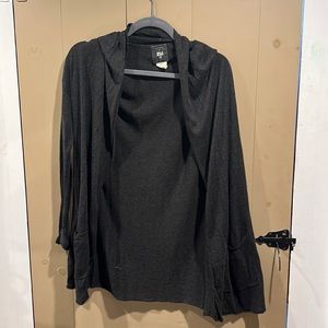 Billabong. Small dark grey cardigan.